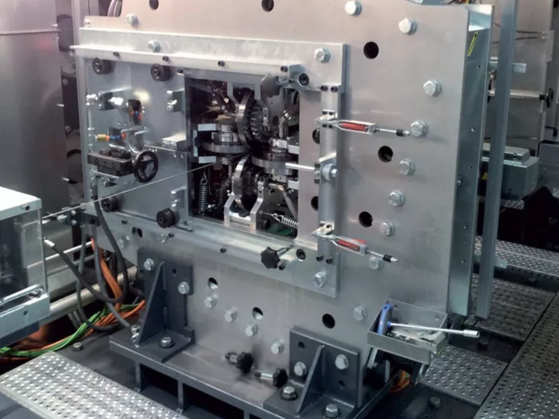 በየትኛው ኢንዱስትሪዎች ውስጥ የመገለጫ ሮሊንግ ማሽን ጥቅም ላይ ይውላል